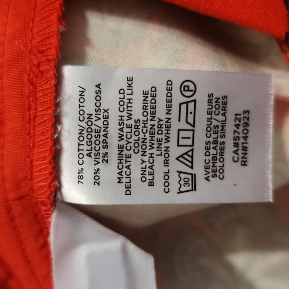 LOFT The Riviera Red Floral Shorts NWT  Size 2 - Picture 5 of 7